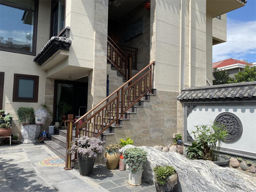 泓冠黑马人工计划(官方)网站楼梯